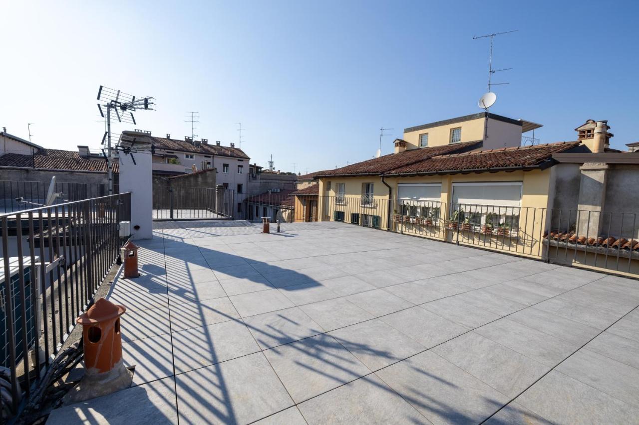 Appartamento Terrazza Cavour Bréscia Exterior foto