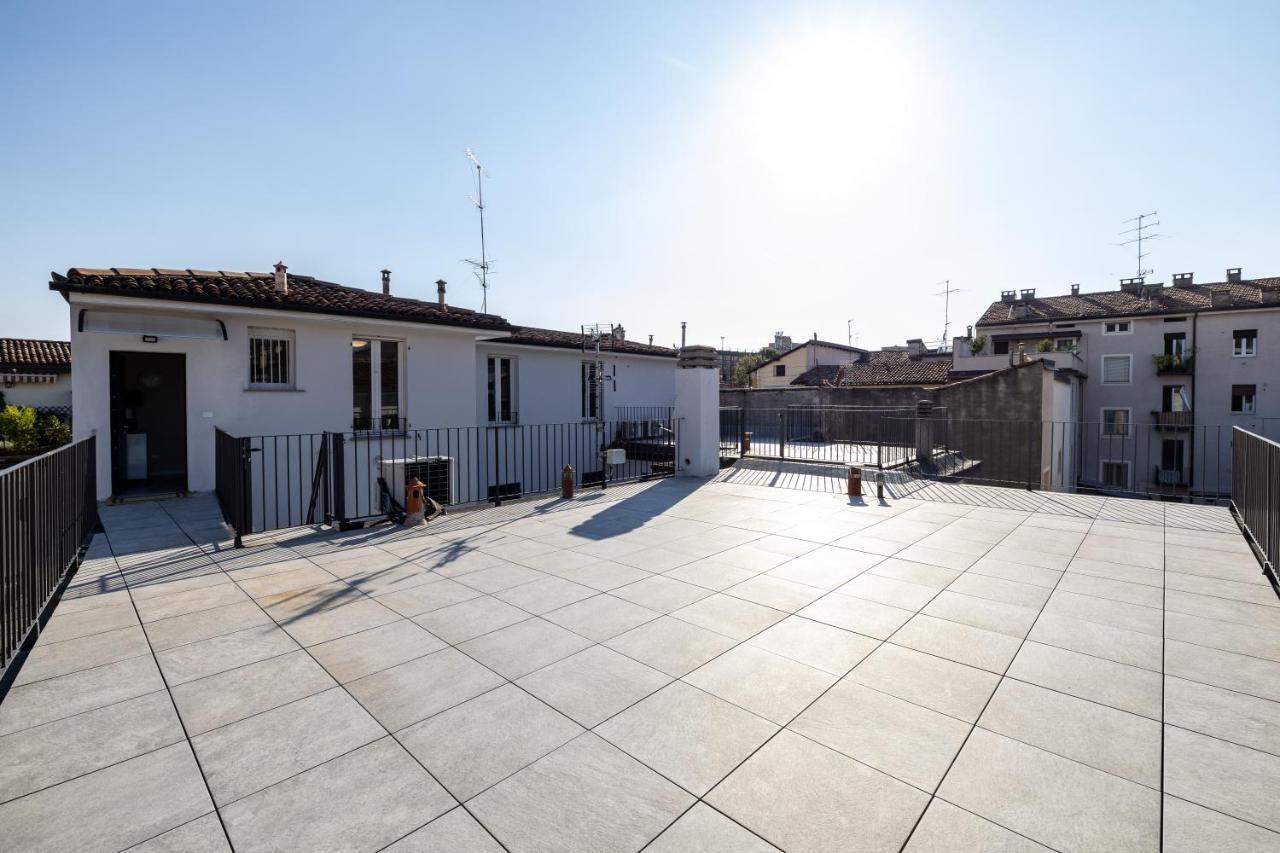 Appartamento Terrazza Cavour Bréscia Exterior foto